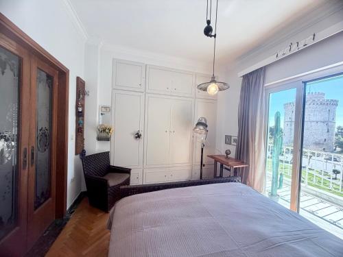 Cascara Apartment across the White Tower
