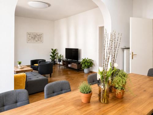 Beautiful city centre apartment