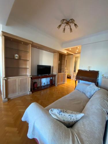 Vintage apartment Flisvos