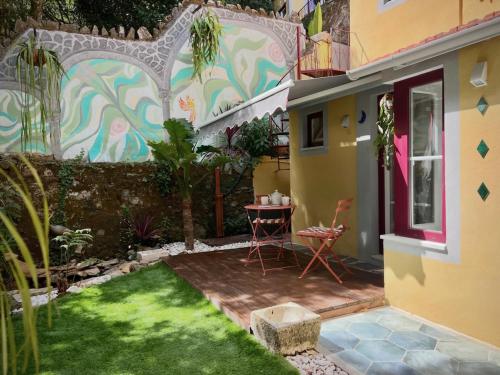 Garden apartment by Moorish Castle trails
