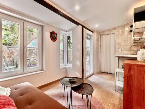 Garden apartment by Moorish Castle trails
