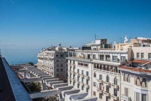 Skyline-Aristotelous Square #Skgbnb
