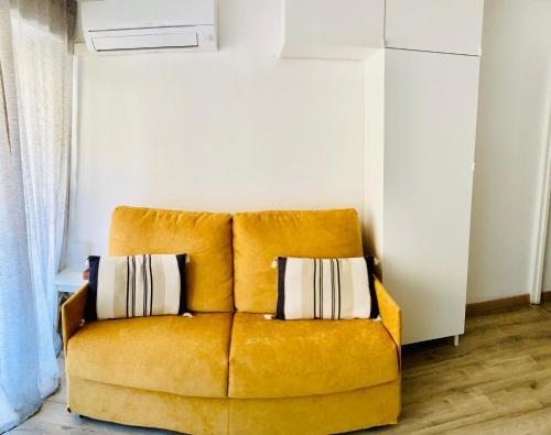 Studio 7
