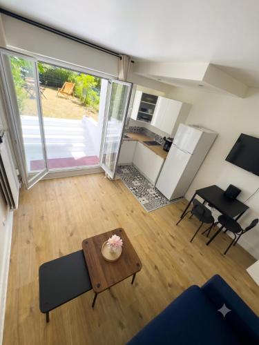 Chic studio & private garden C 9