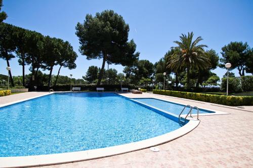 Apartamentos CALA DAURADA 1