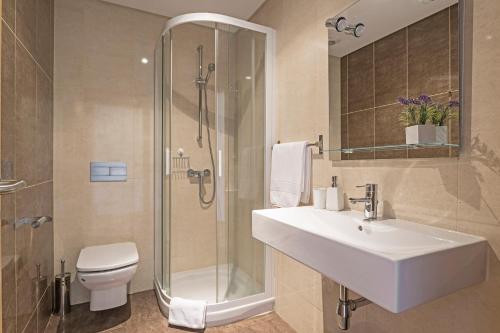 Koupelna v ubytování Pena I by An Island Apart