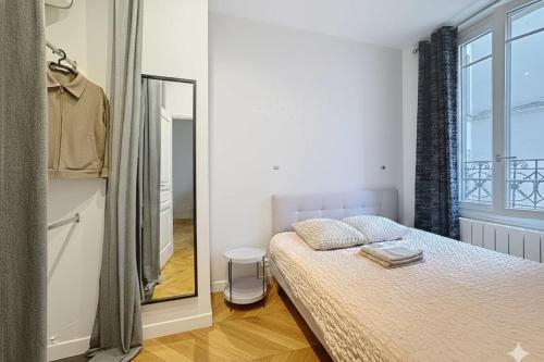 Apartment near Montmartre
