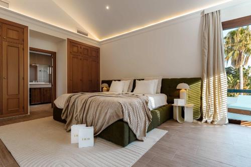 Villa Marbesa I Beach Pool Gym Cinema Outdoor BBQ Parking