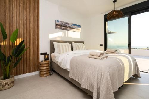 DUPLEX PH Sea Views-Med Blue by Time and Home