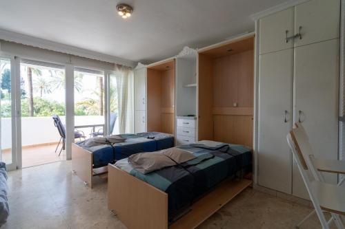 Coronado Studio Marbesa