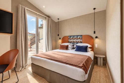 Suites FL By Sweett