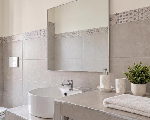 Modern San Siro Apartment M1 Metro