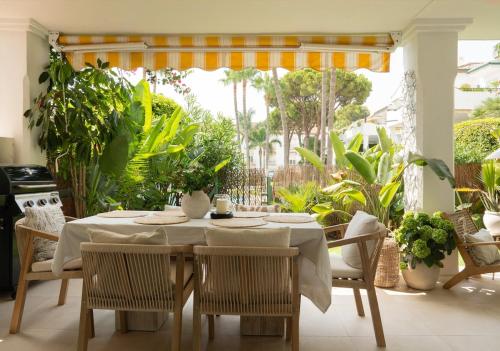 Casa Strelitzia Jardín privado en El Presidente