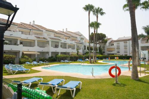 Casa Strelitzia Jardín privado en El Presidente