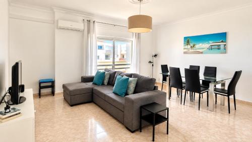 Apartamento Millenium Vista Mar- 2 passos da Praia