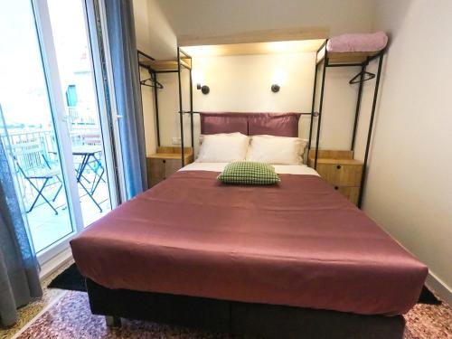 "Juliette" Stylish Studio with Panoramic Roof Garden