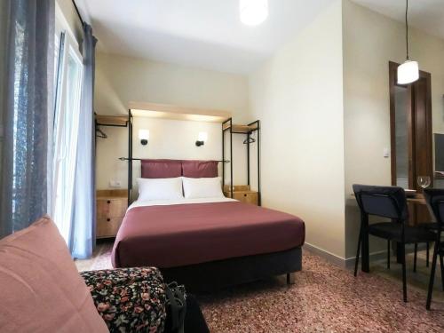 "Juliette" Stylish Studio with Panoramic Roof Garden