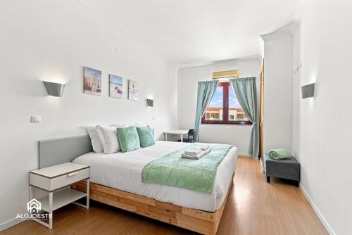 Sunset by the Sea - 1 bedroom apt with ocean view