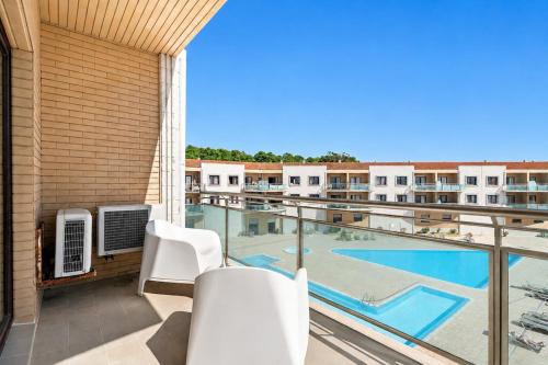 Sunset by the Sea - 1 bedroom apt with ocean view