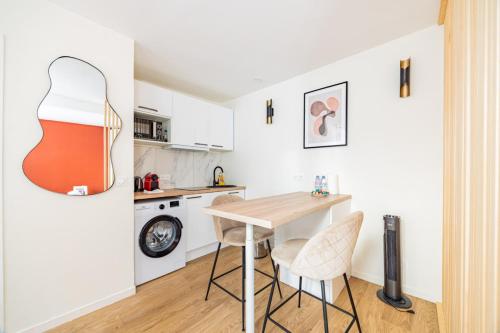 11#Studio 2 people#Bon Marché#St Germain#Paris 6