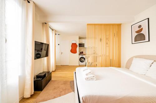 11#Studio 2 people#Bon Marché#St Germain#Paris 6