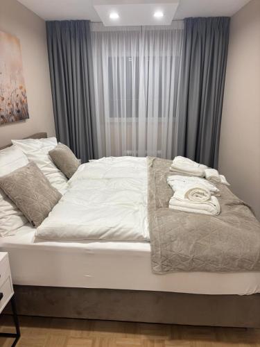 2 BDR - Apartment Tranquil, near Vienna's old City