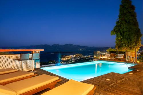 Villa with a Character Mirabello Suites
