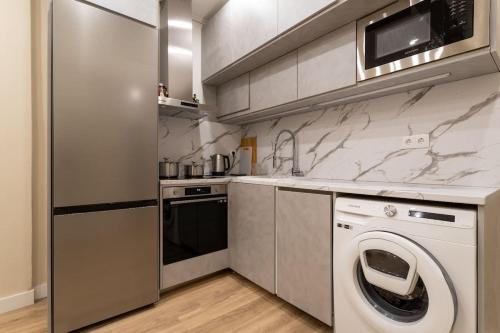 Centrally Located Lisbon Apartment
