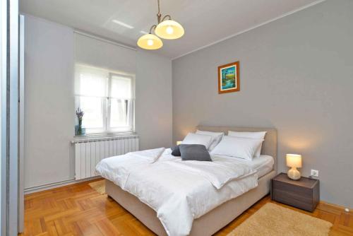 Holiday Home with A - C in Rovinj-Istrien 44578
