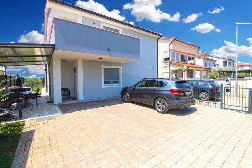 unit_type_semidetached_house Fazana 45130