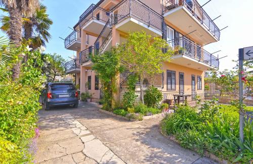 Apartments Beachfront in Novigrad-Istrien 44284
