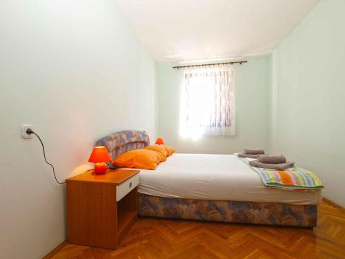 Apartments with A - C Fazana-Fazana (Region) 44310