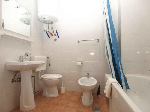 Apartments with A - C Fazana-Fazana (Region) 44310