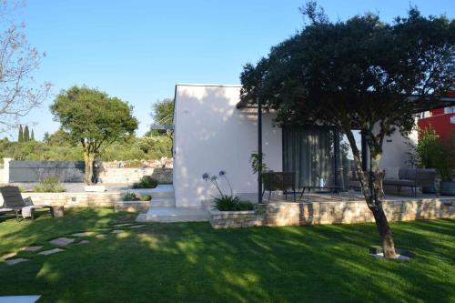 Holiday Home with A - C in Rovinj-Istrien 46959