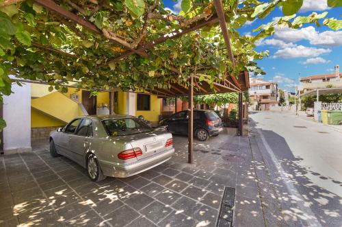 Apartments with A - C in Rovinj-Istrien 51783