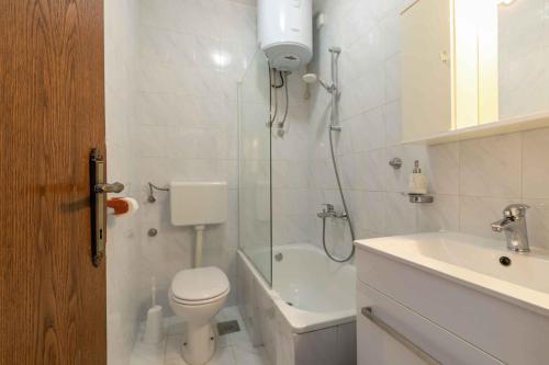 Studios with A - C in Rabac 44656