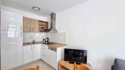 Apartment with A - C in Baska-Insel Krk 53679
