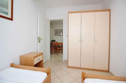 Apartment with A - C in Baska-Insel Krk 53679