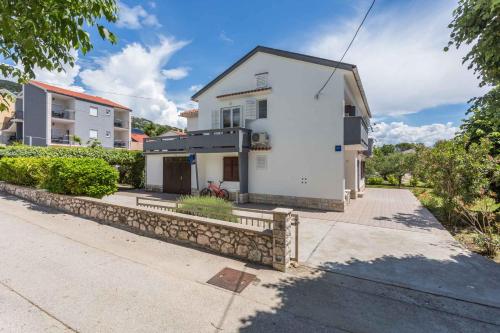 Apartments near Beach in Baska-Insel Krk 34635