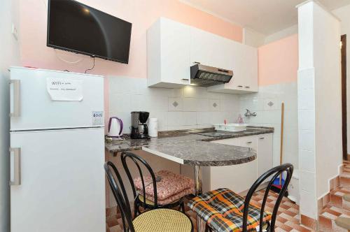 Apartments near Beach in Rabac 44660