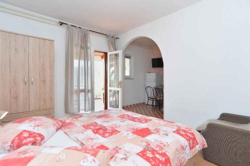 Apartments near Beach in Rabac 44660
