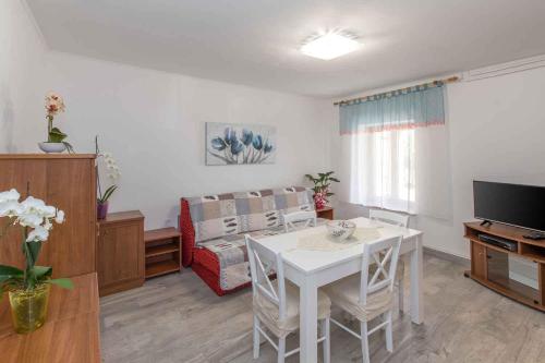 Apartment with A - C in Umag-Istrien 44597