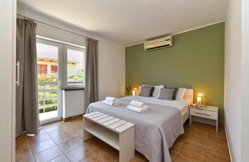Villa with Pool in Porec-Istrien 44323
