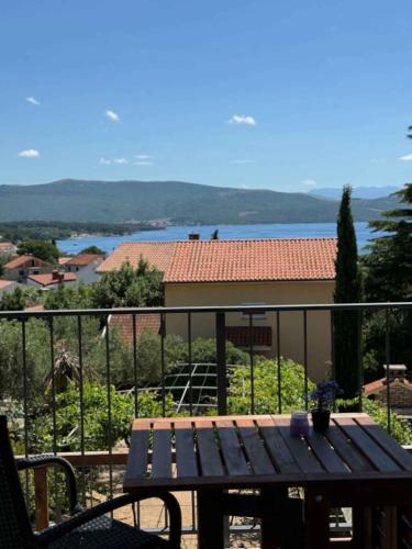 Apartments near Lake in Krk-Insel Krk 51287