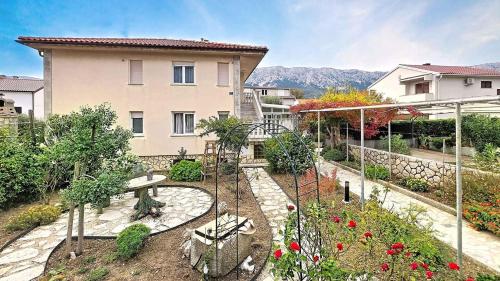 Apartment near Beach in Baska-Insel Krk 55210