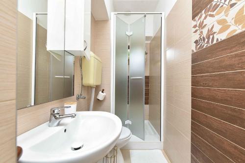 Apartment with A - C in Porec-Istrien 44243