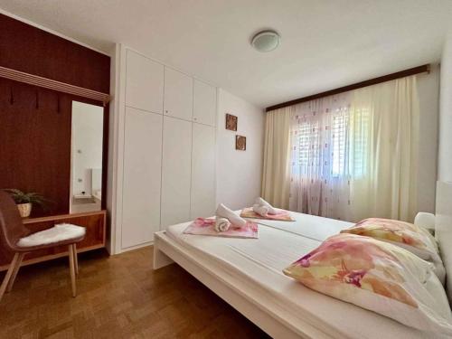 Apartment near Beach in Krk-Insel Krk 51536