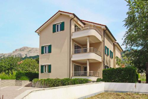 Apartments with A - C in Baska-Insel Krk 12436