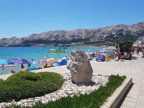 Apartments Beachfront in Baska-Insel Krk 12368