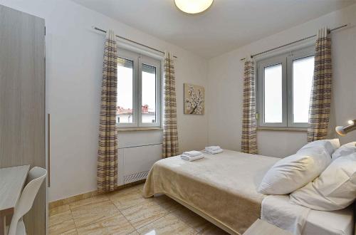 Studio with Pool in Fazana-Fazana (Region) 46859